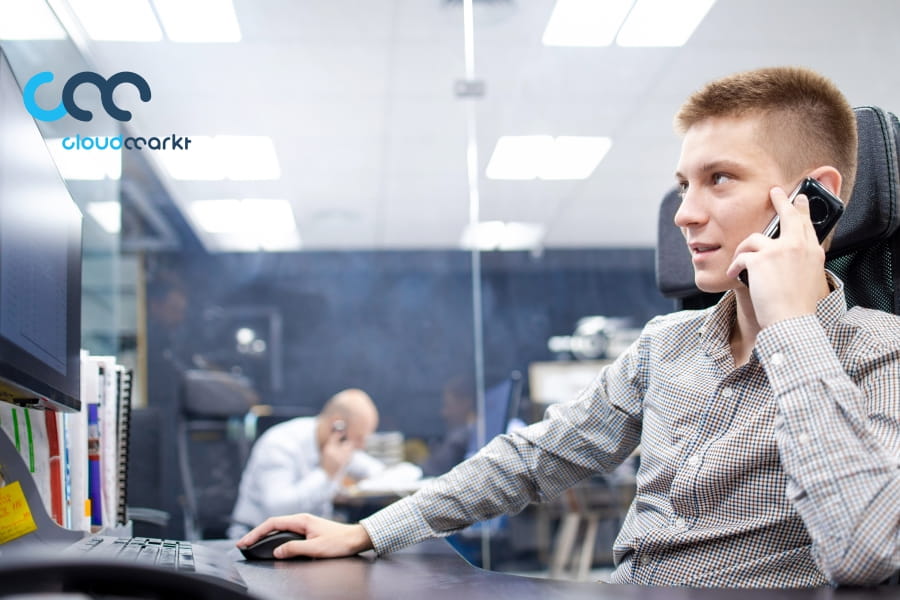 Service_Sales2_Cloudmarkt_900_600
